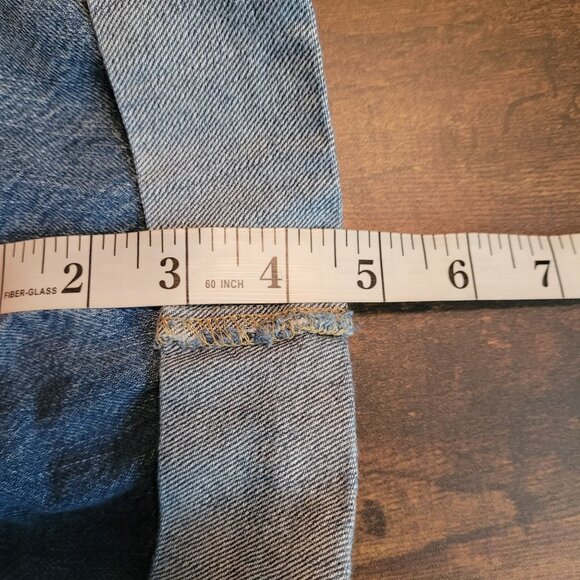 Indigo Rein Denim Shorts Size 30 Ripped Organic Cotton Blend Medium Light Wash - Picture 9 of 11